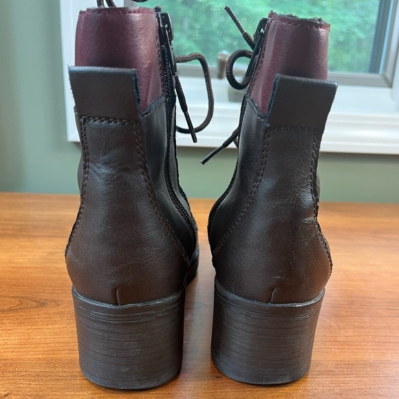 Rampage Steam Punk Faux Lace Up Zip Up Boots Black Gray Red Faux Fur Lining - Picture 6 of 16